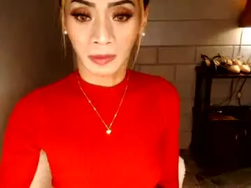 Chaturbate Free Live Porn of 1bigsurprise4you