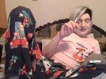 Chaturbate Live Sex Cam of alishaluv