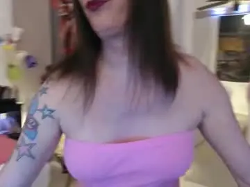 nadia_vixen from chaturbate