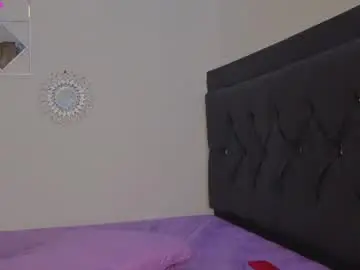 Chaturbate Nude Webcam of ass_naughty_20