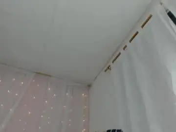 Chaturbate Live Sex Cam of brenda_lott