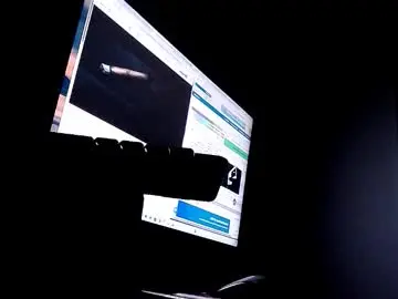 Chaturbate Live Sex Cam of andre1082