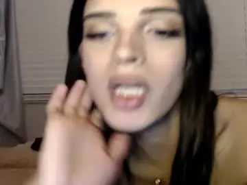 aridabratzdoll from chaturbate