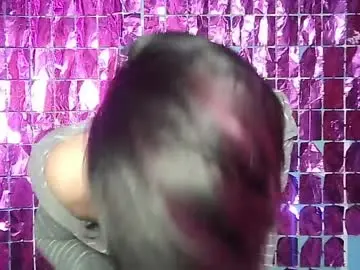 Chaturbate Nude Webcam of jet_clomet21