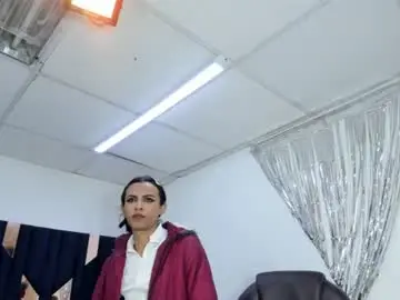 Chaturbate Adult Video Chat of aisha_hotts777