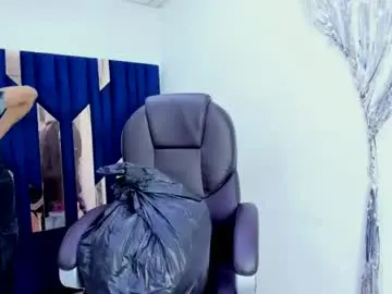 Chaturbate Best live sex cam show of aisha_hotts777