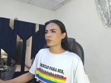 Chaturbate Sex Cam of aisha_hotts777