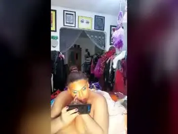 Chaturbate Live Sex Cam of domtstopgal