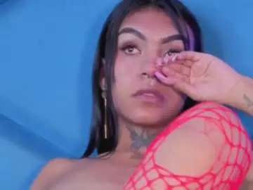 Chaturbate Live Sex of kataleyaa_horny