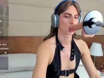 Chaturbate Best live sex cam show of shantall_skinny