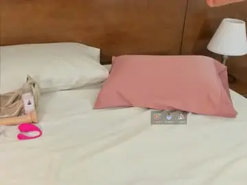 Chaturbate Best live sex cam show of shantall_skinny