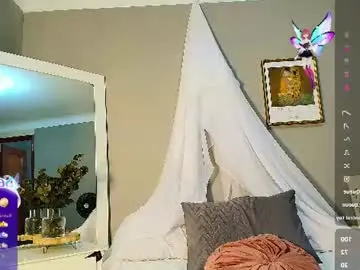 Chaturbate Nude Webcam of bloom_apple