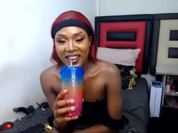 Chaturbate Live Sex Cam of lsnnickykhanyile