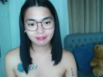Chaturbate Live Sex Cam of zhaviahale