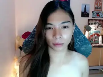 Chaturbate Watch Live Sex Cams of foeheart
