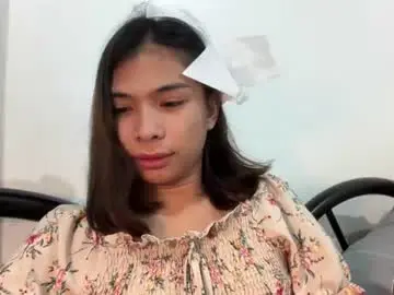 Chaturbate Free Porn Cam of foeheart