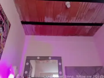 Chaturbate Live Sex of sweet_tiiina