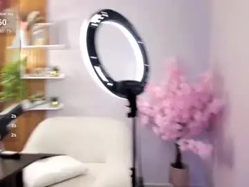 Chaturbate Watch Live Sex Cams of yess__daddy