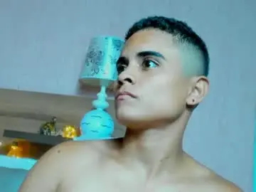 Chaturbate Adult Webcam of liiamthompson