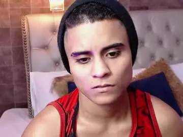 liiamthompson from chaturbate