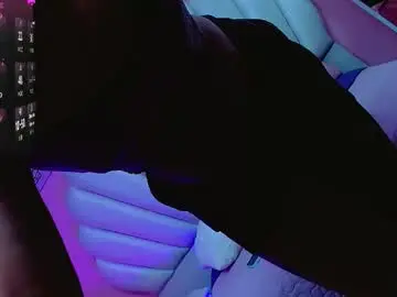 Chaturbate Live Porn of maia_hotts