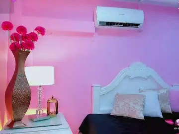 Chaturbate Adult Video Chat of maia_hotts