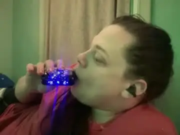 holly23hopefull from chaturbate