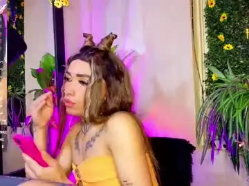 Chaturbate Free Porn Cam of bitch_capelli