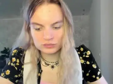 Chaturbate Free Live Porn of millikira006