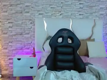 Chaturbate Live Porn of cyrus_tay