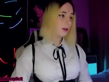 Chaturbate Sex Cam of snake_bites