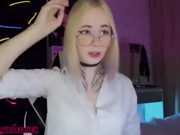 Chaturbate Sex Cam of snake_bites