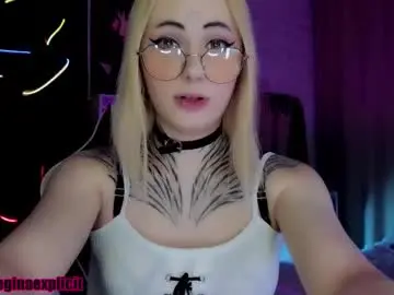 Chaturbate Sex Cam of snake_bites