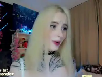 Chaturbate Live Sex of snake_bites