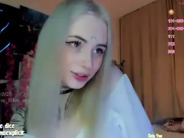 Chaturbate Best live sex cam show of snake_bites