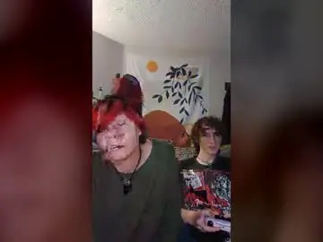 Chaturbate Free Porn Cam of dolliesdomain