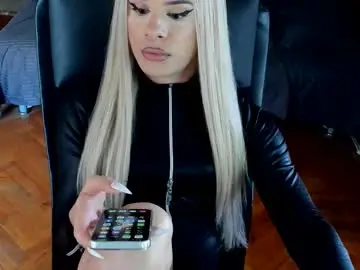 Chaturbate Watch Live Sex Cams of lexxymiss