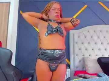 Chaturbate Best live sex cam show of licyevans1