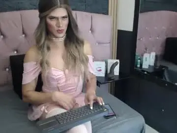 miacolushy from chaturbate