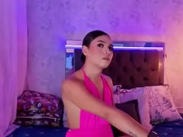 Chaturbate Best live sex cam show of kathira_londres