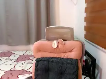 Chaturbate Sex Cam of xxjulielovesyouxx