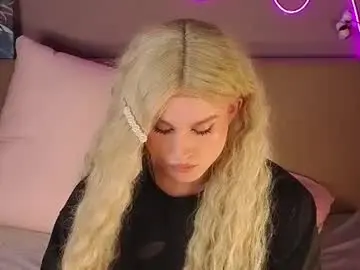 Chaturbate Sex Cam of cumboydoll