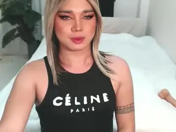 bestgirljulia from chaturbate