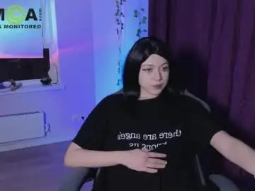 queenofwandss from chaturbate