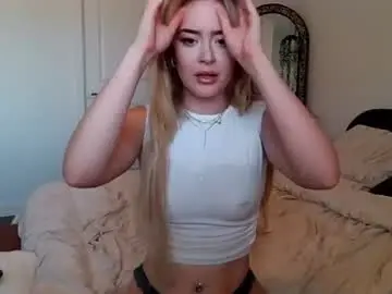Chaturbate Watch Live Sex Cams of bambi_rae02