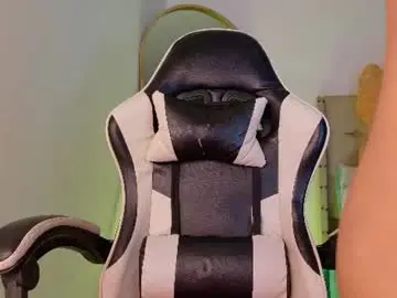 Chaturbate Sex Cam of goddess_ariluz