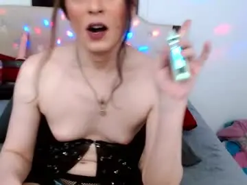 laceyphoenix1 from chaturbate