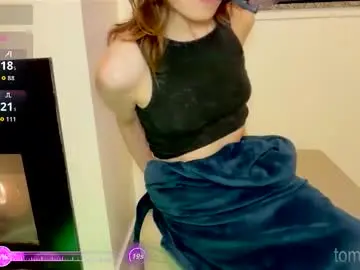 Chaturbate Live Sex of tomboi_xcx