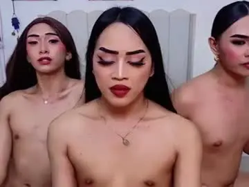 Chaturbate Free Porn Cam of sapphire_deluxe69