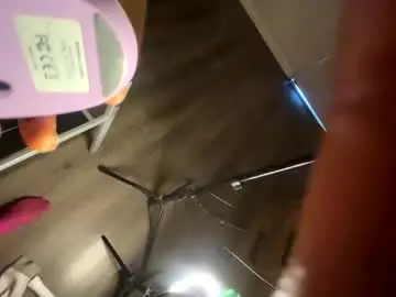 Chaturbate Adult Video Chat of luvvlee